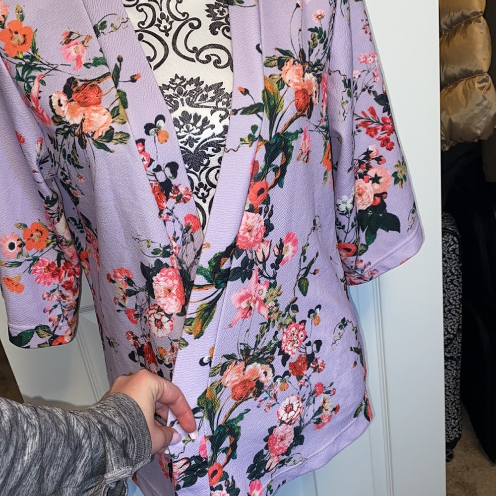 Boohoo Floral Print Kimono - Picture 8 of 12